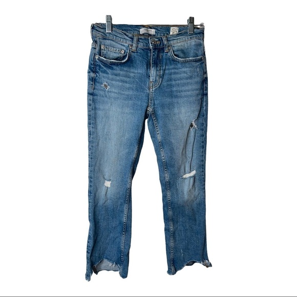 ZARA WOMAN Premium Denim Distressed High Rise Straight Step Off Hem Jeans Size 4 - Picture 2 of 4